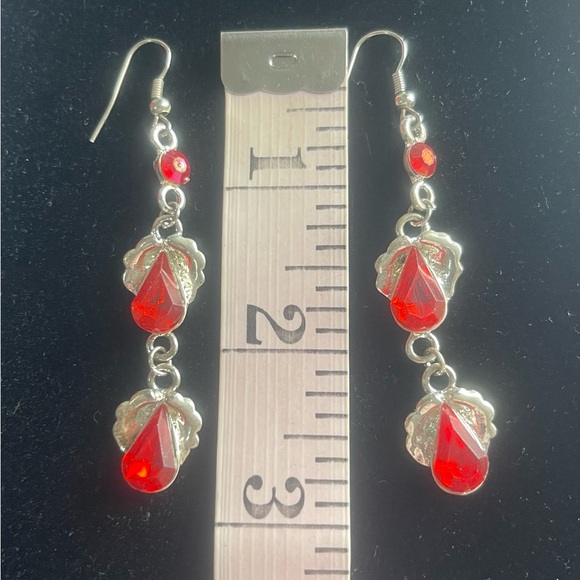 Vintage Silver Toned Red Faux Gem Dangle Earrings - Picture 4 of 5